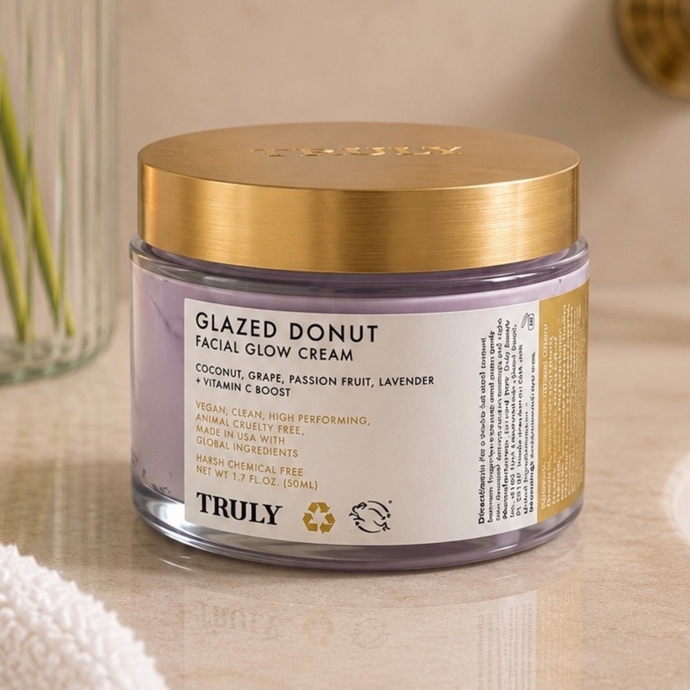 Truly Beauty Glazed Donut Facial Glow Cream 2oz Moisturizer Vitamin E Coconut